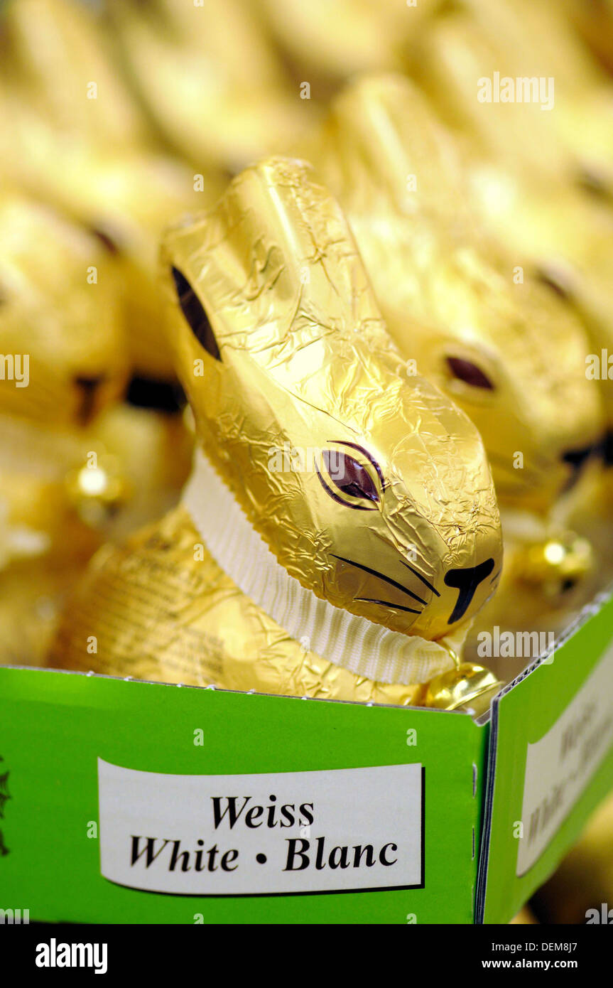 Rabbit chocolate france hi-res stock photography and images - Alamy