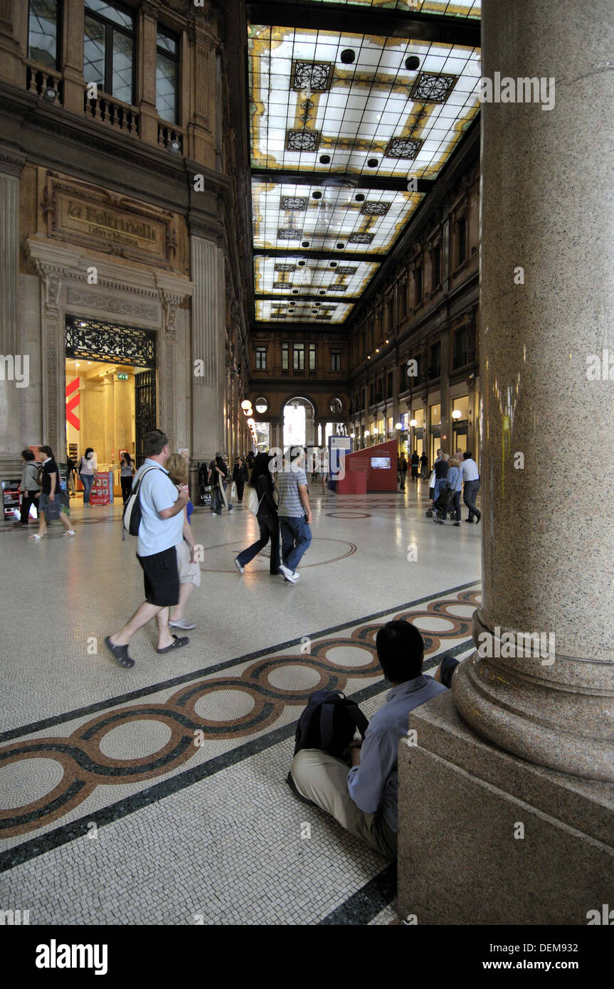 Shopping arcade Galleria Alberto Sordi. Palazzo Piombino, 1914. Rome, Italy  Stock Photo - Alamy