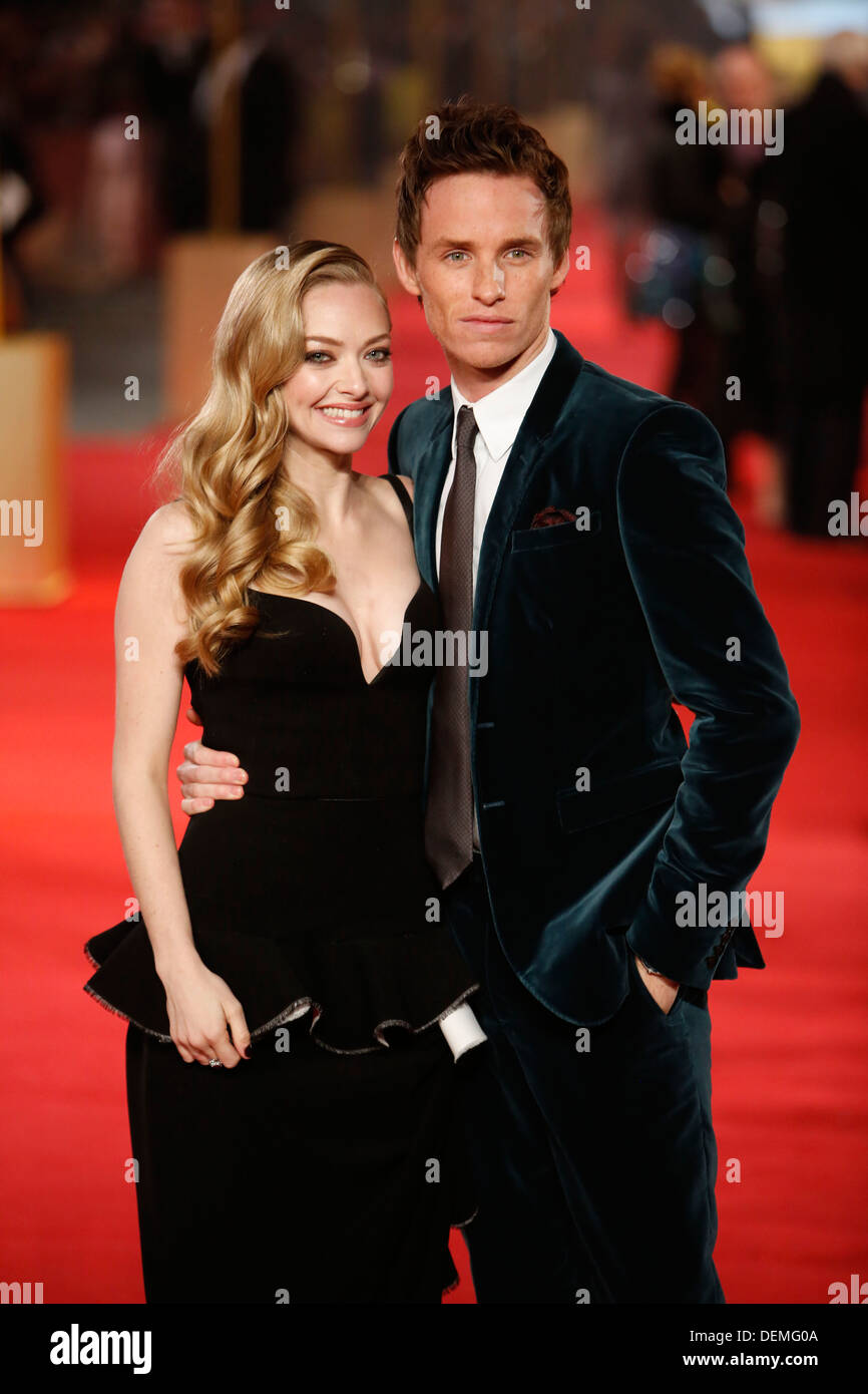 Amanda Seyfried And Eddie Redmayne