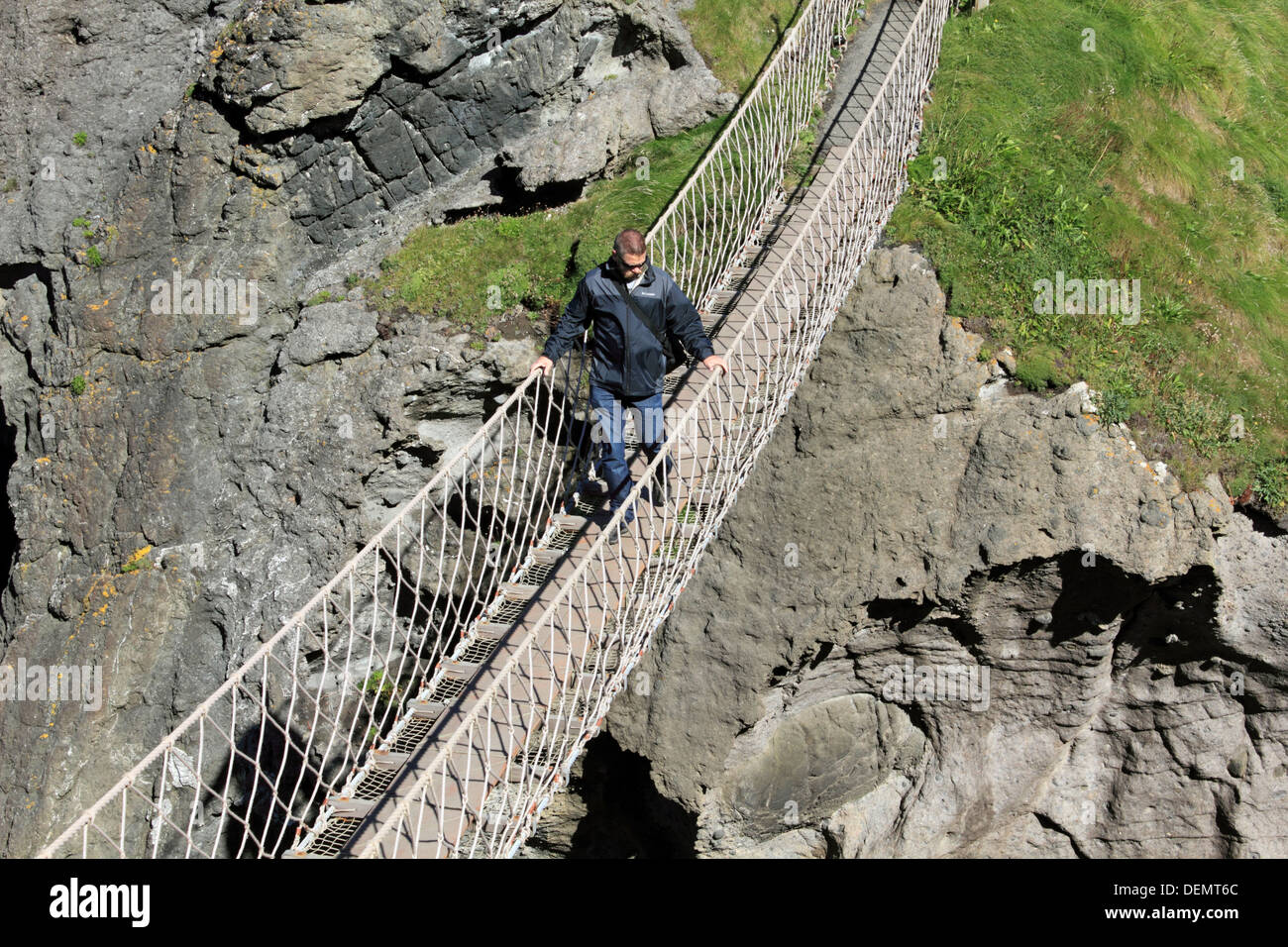 Man rope bridge hi-res stock photography and images - Alamy