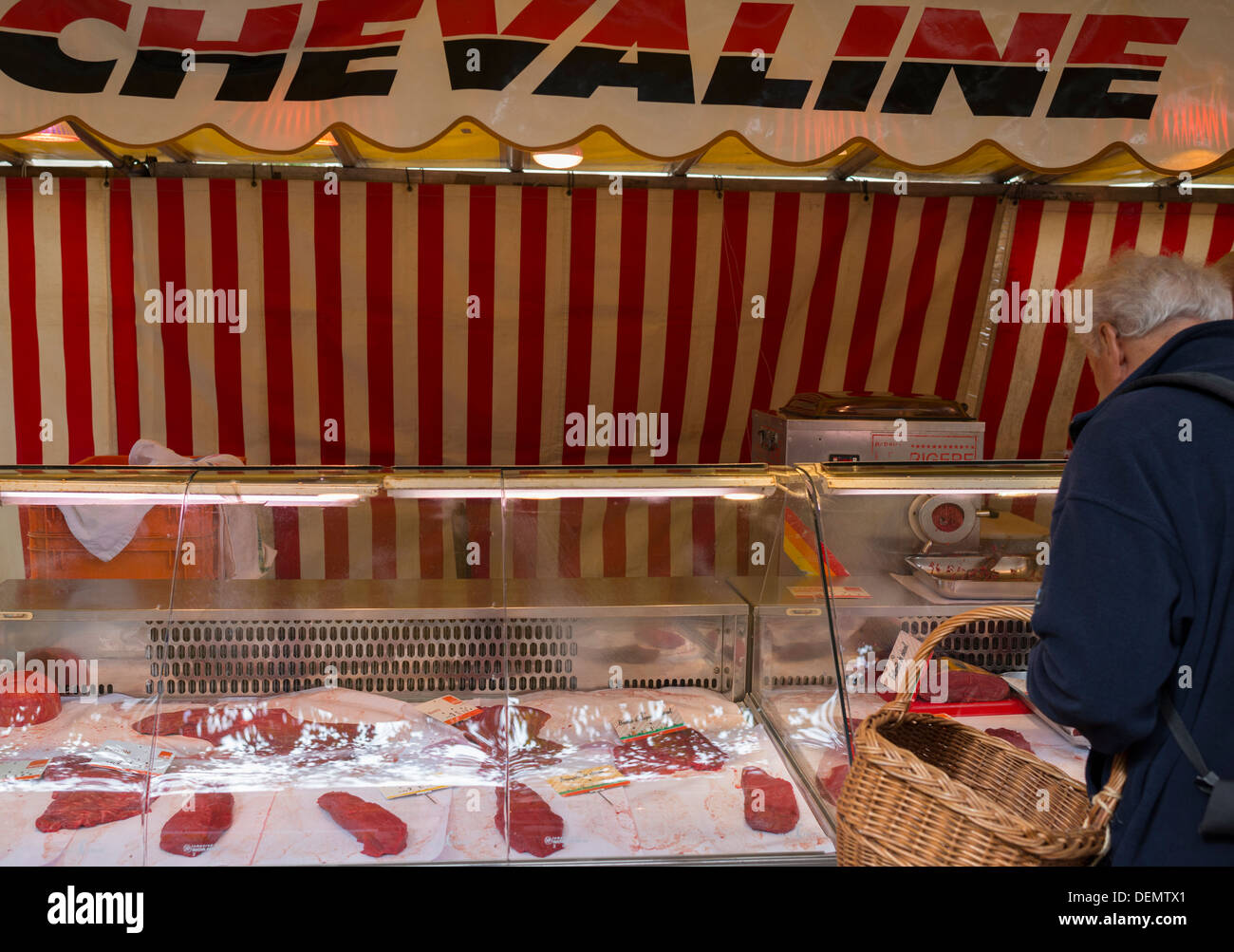 Horse meat for sale hires stock photography and images Alamy