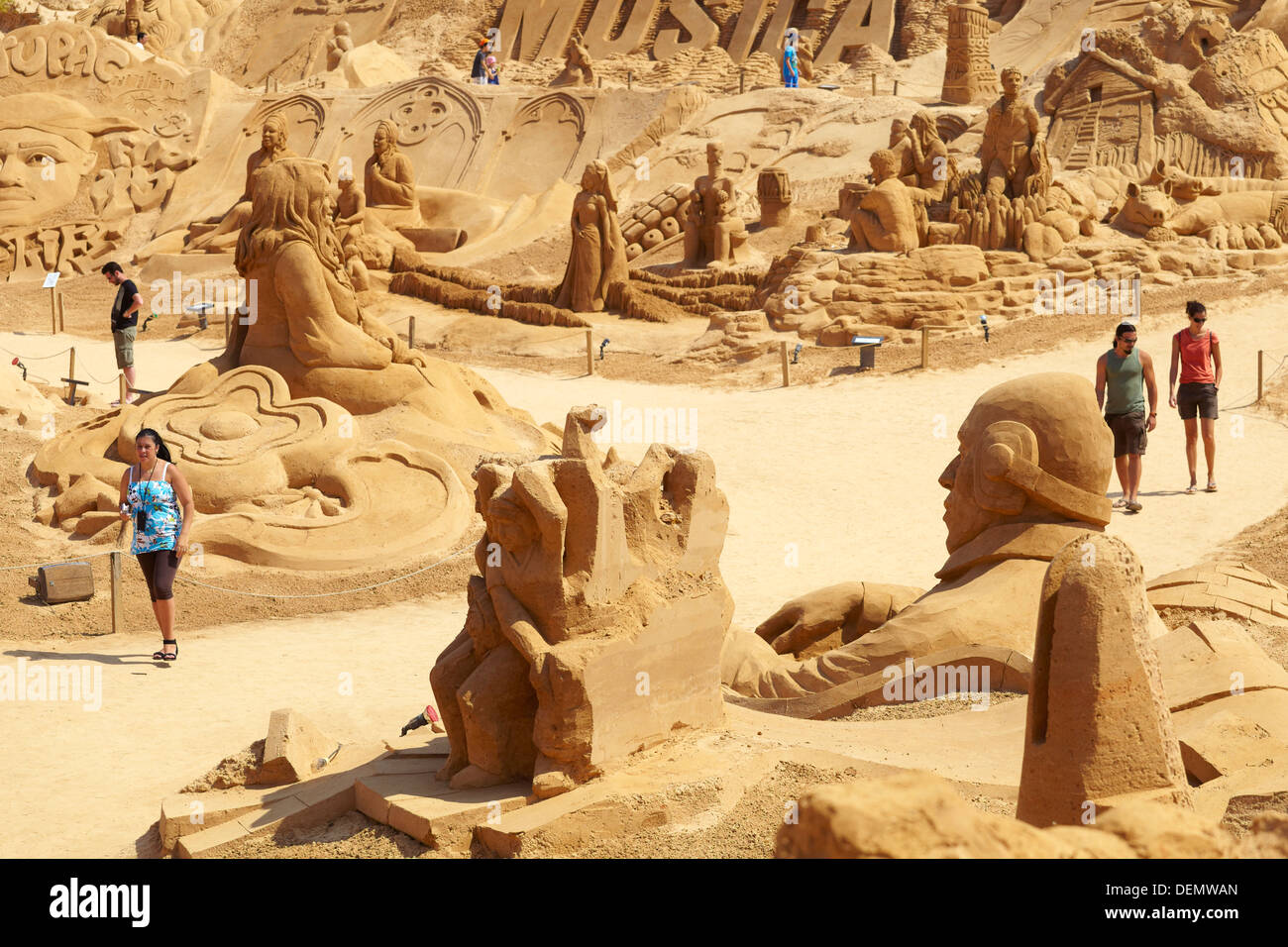 Sand carving hi-res stock photography and images - Alamy