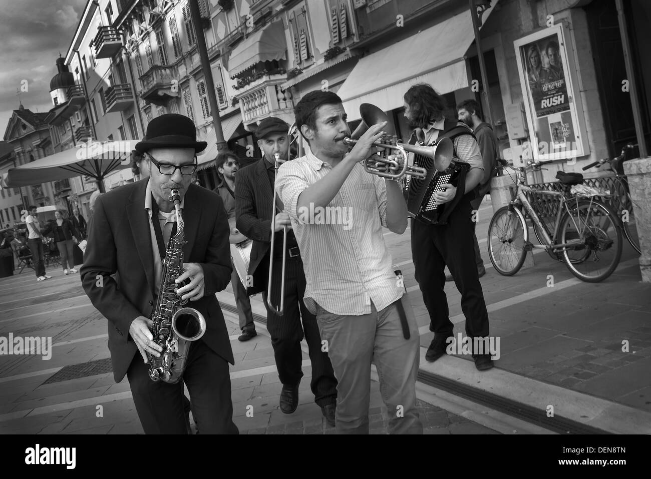 Jazz band on the street Stock Photo Alamy