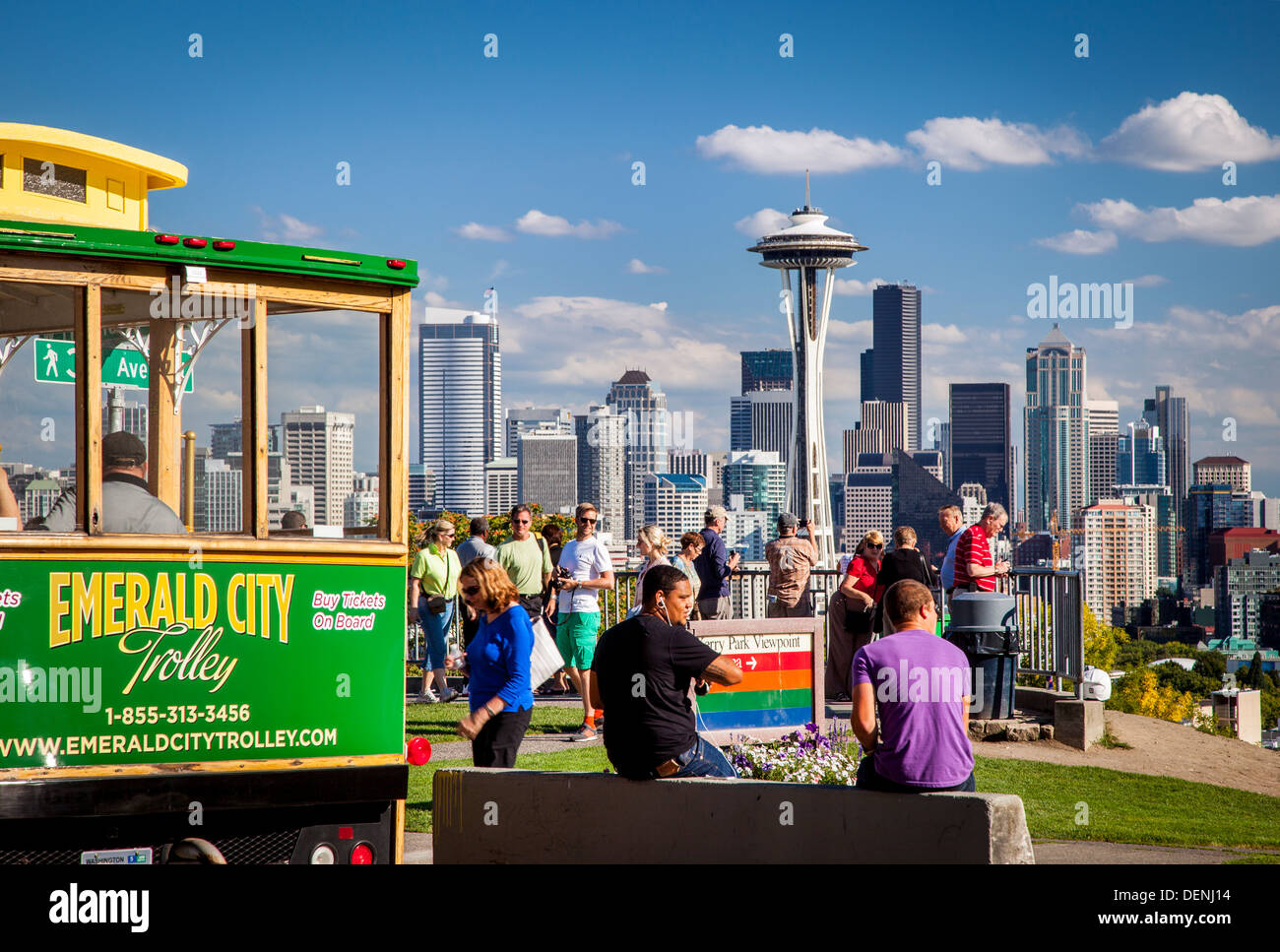 Tourists at the Kerry Park Overlook in Seattle Washington, USA Stock Photo