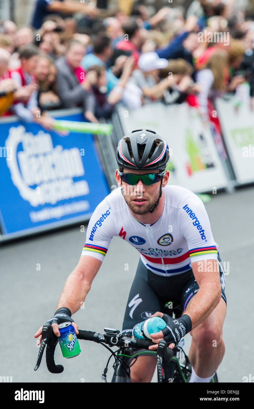 Mark cavendish winning hi-res stock photography and images - Alamy