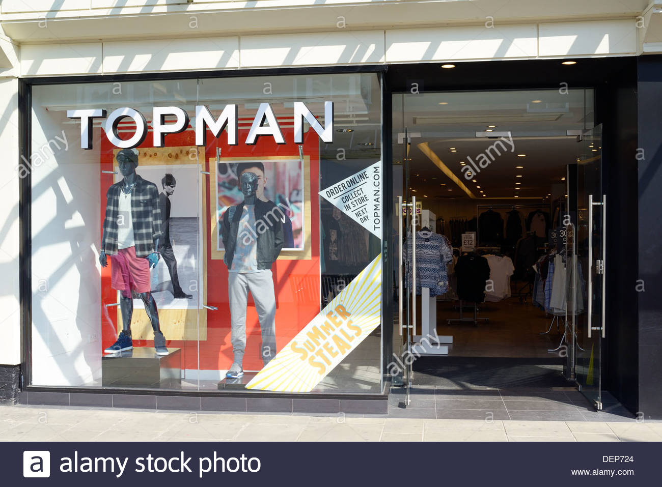 Shop by category Discover the latest in women's fashion and new season trends at Topshop. Shop must-have dresses, coats, shoes and more. Free delivery on orders over £