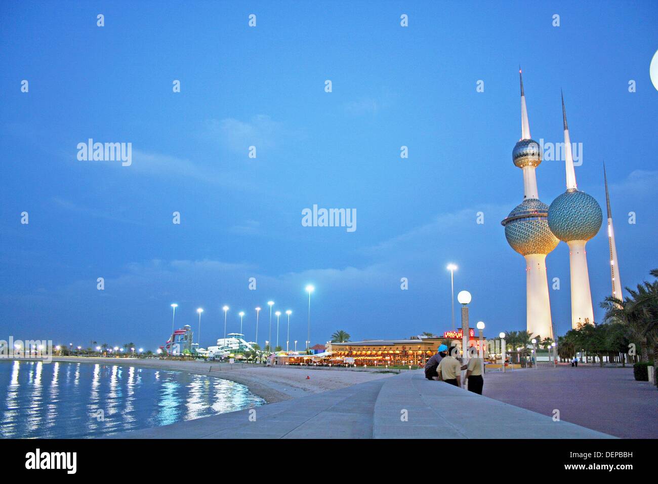 Arabian Gulf, Kuwait Towers at night Stock Photo Alamy