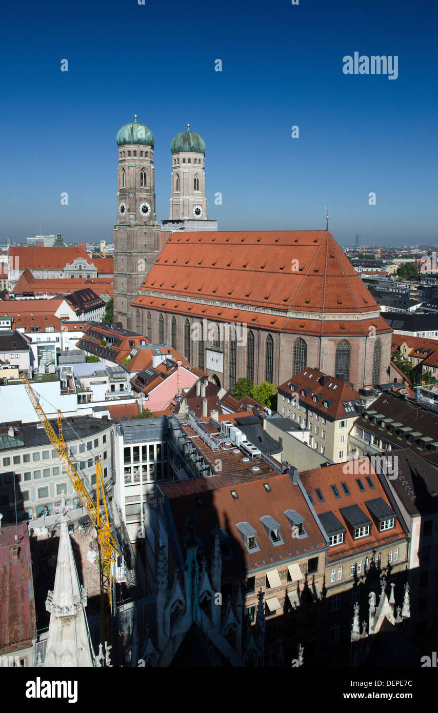 a stunning view of the frauenkirche in munich city centre over the ...