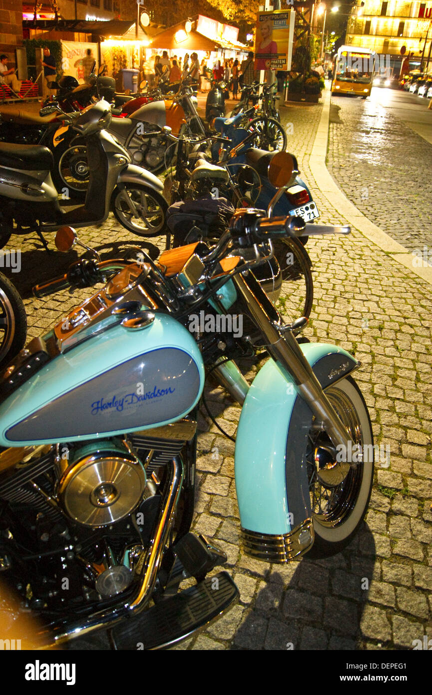 Blue heritage softail deals