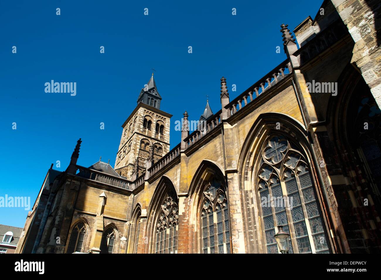 Sint servaasbasiliek maastricht hires stock photography and images Alamy