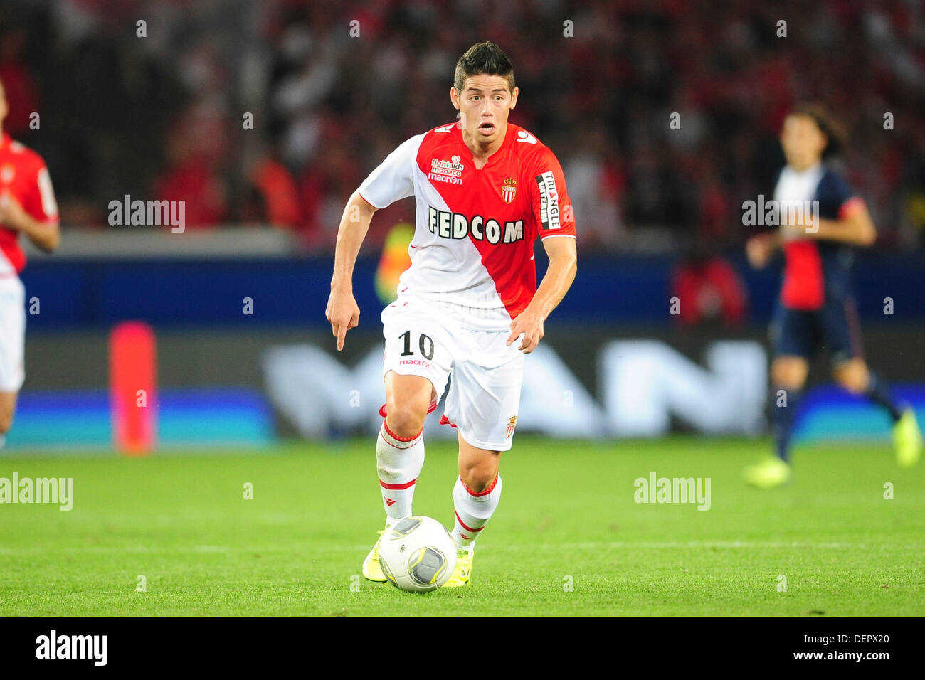 Paris, France. 22nd Sep, 2013. Gregory Van Der Wiel (PSG) during the French  Ligue One game between Paris Saint-Germain and AS Monaco from the Parc des  Princes. Credit: Action Plus Sports/Alamy Live