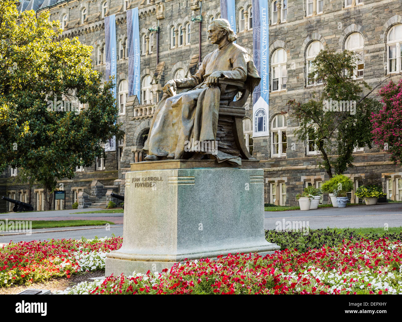 Statue of John Carroll in front of Healy Hall, Georgetown University in Washington DC. Stock Photo