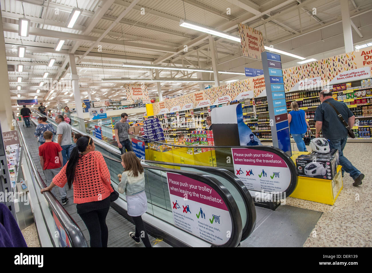 5th largest UK Tesco Extra in the UK Beaumont Leys , Leicester . A