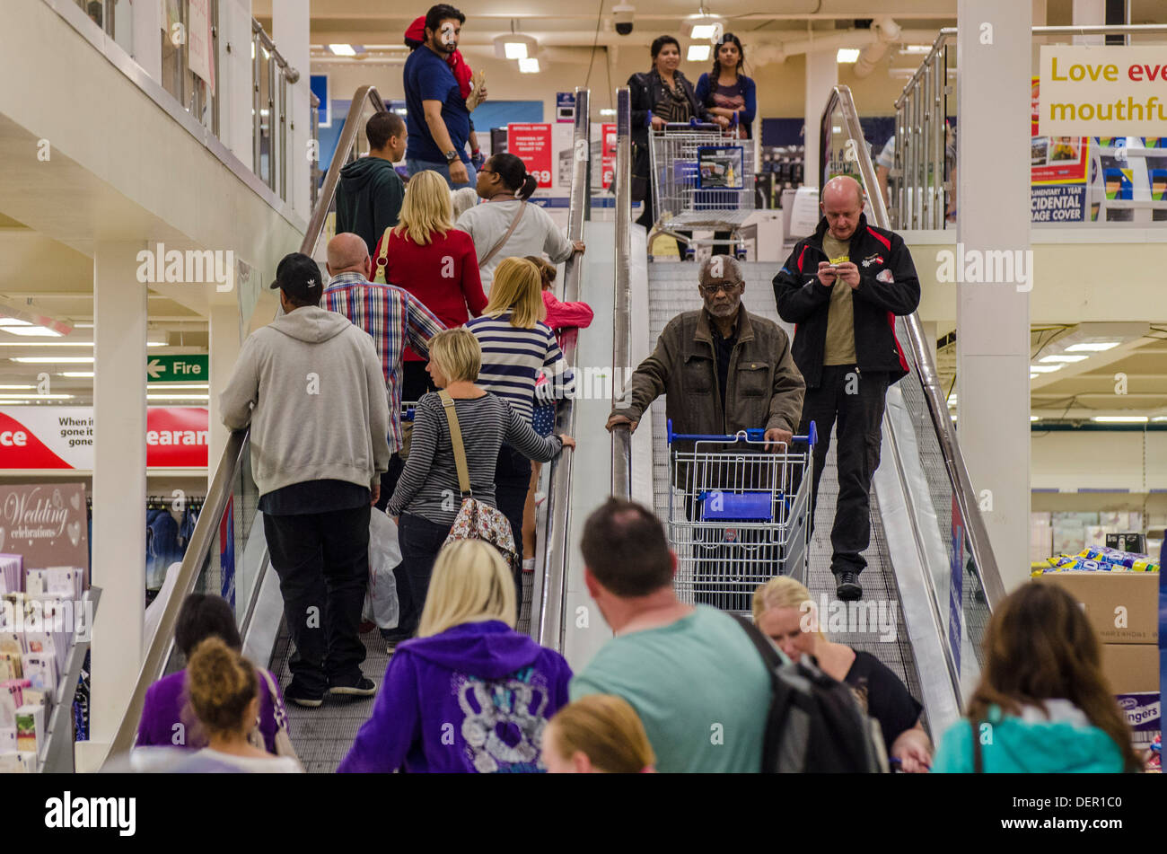 5th largest UK Tesco Extra in the UK Beaumont Leys , Leicester . A British Land PLC owned retail