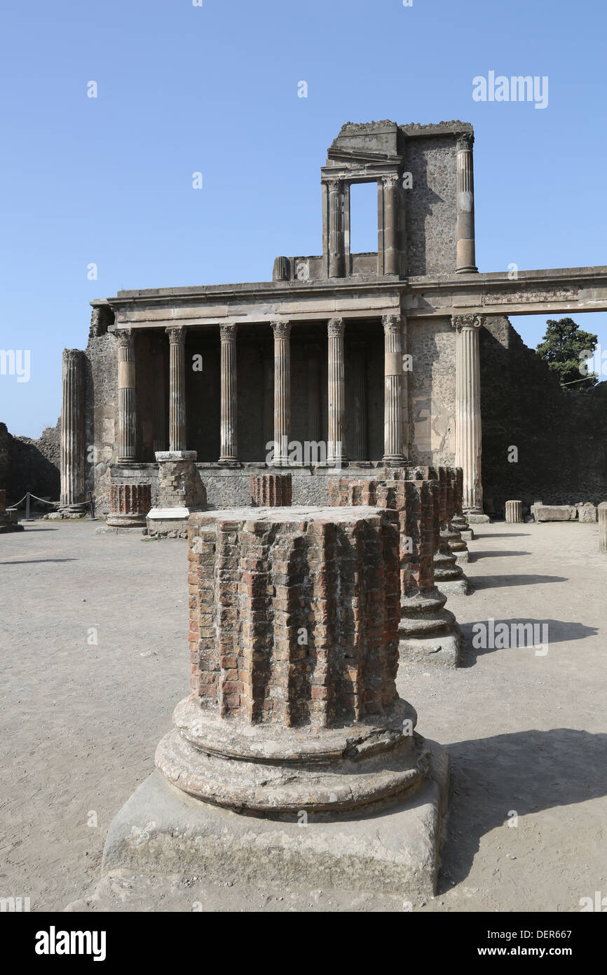 Basilica in Pompeii Stock Photo Alamy
