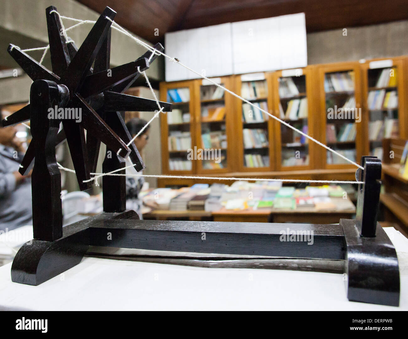 Mahatma gandhi spinning wheel india hires stock photography and images