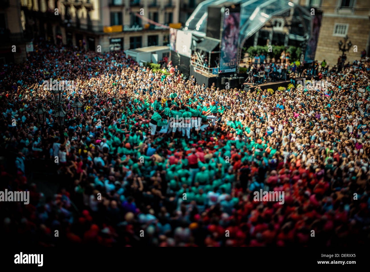 Barcelona, Spain. September 22nd, 2013: The Castellers of Vilafranca build a human tower 3 of 9 in front of Barcelona's town hall during the city festival, La Merce, 2013 Credit:  matthi/Alamy Live News Stock Photo