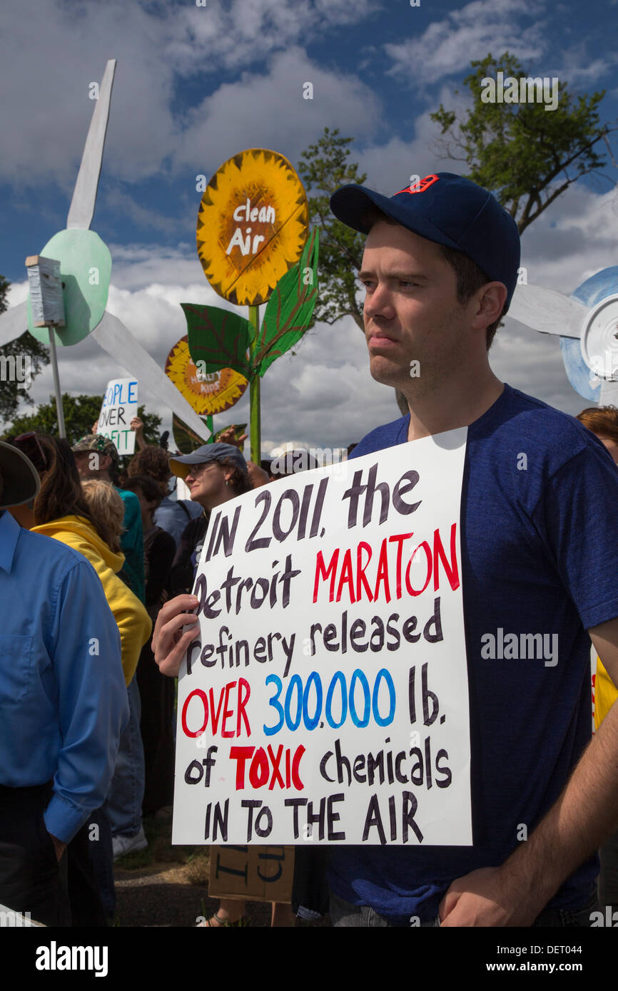 Environmentalists protest the transport and refining of Canadian tar sands oil at Marathon refinery in Detroit. Stock Photo