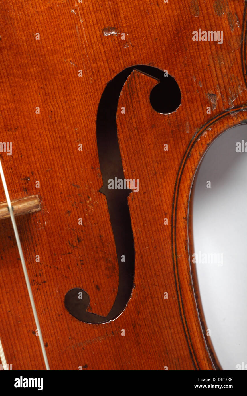 Violin string vibrations hires stock photography and images Alamy