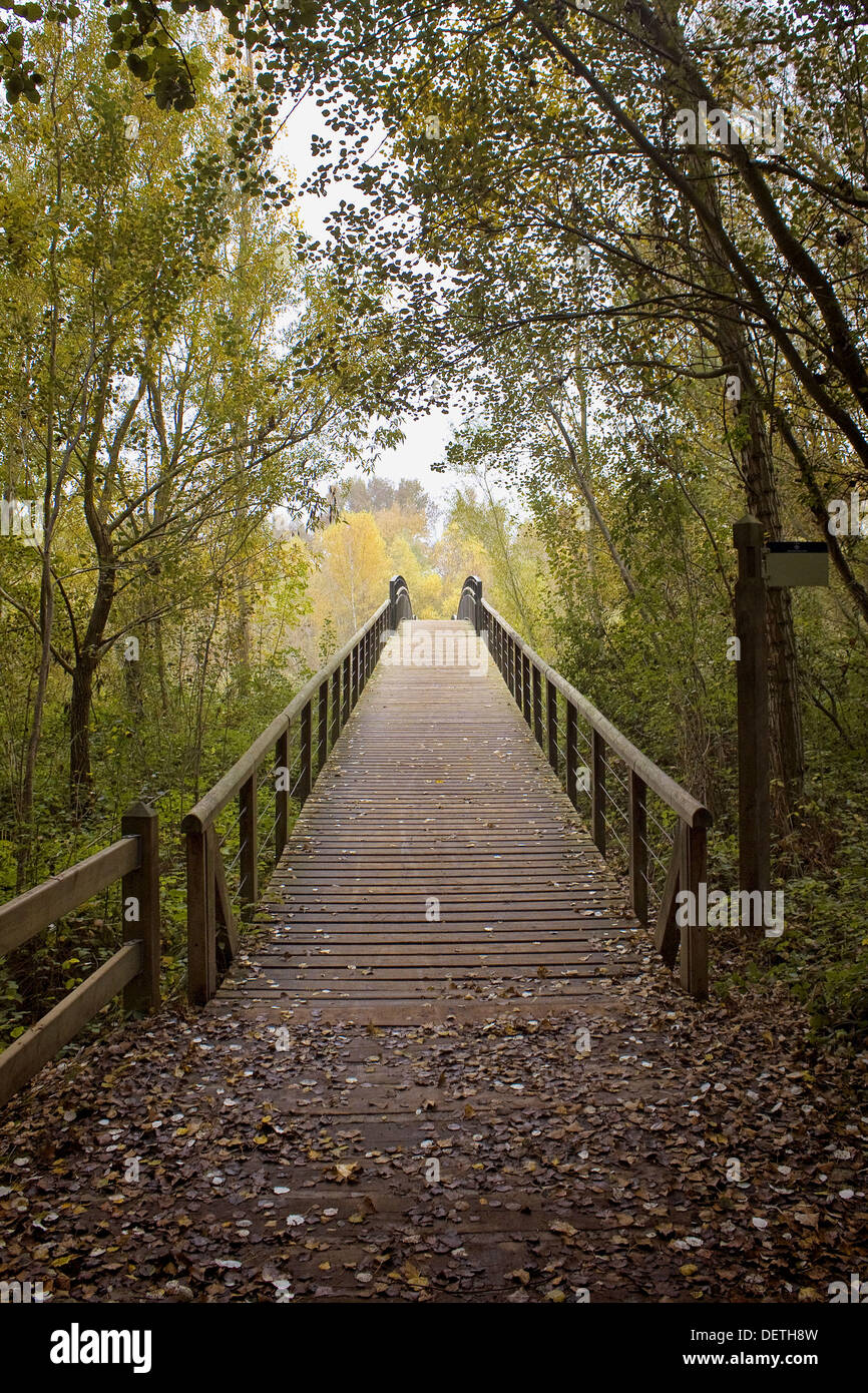 Sendero publico hi-res stock photography and images - Alamy