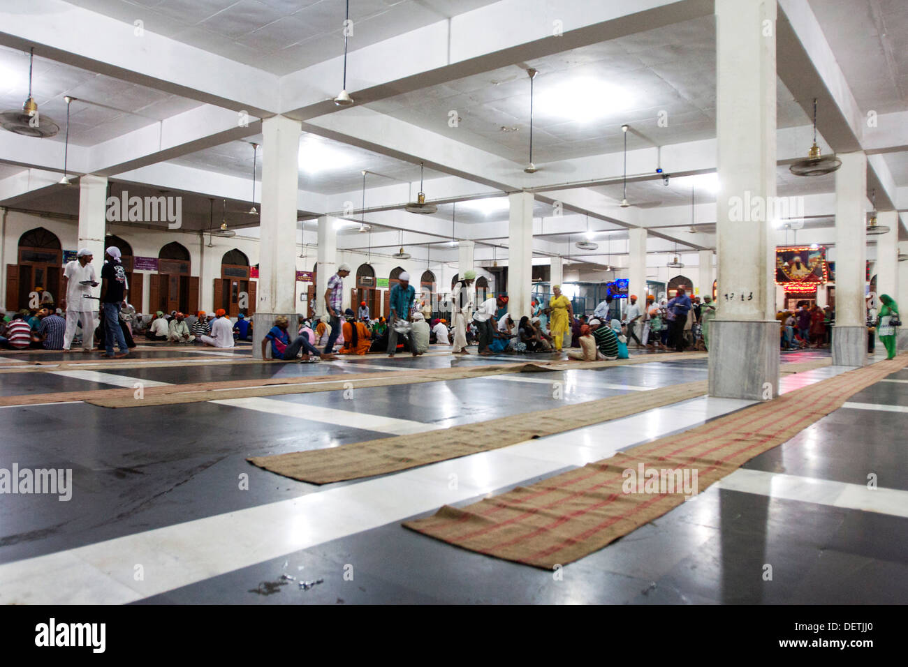 Amritsar, Golden Temple, community kitchen, metal dishes, washing up
