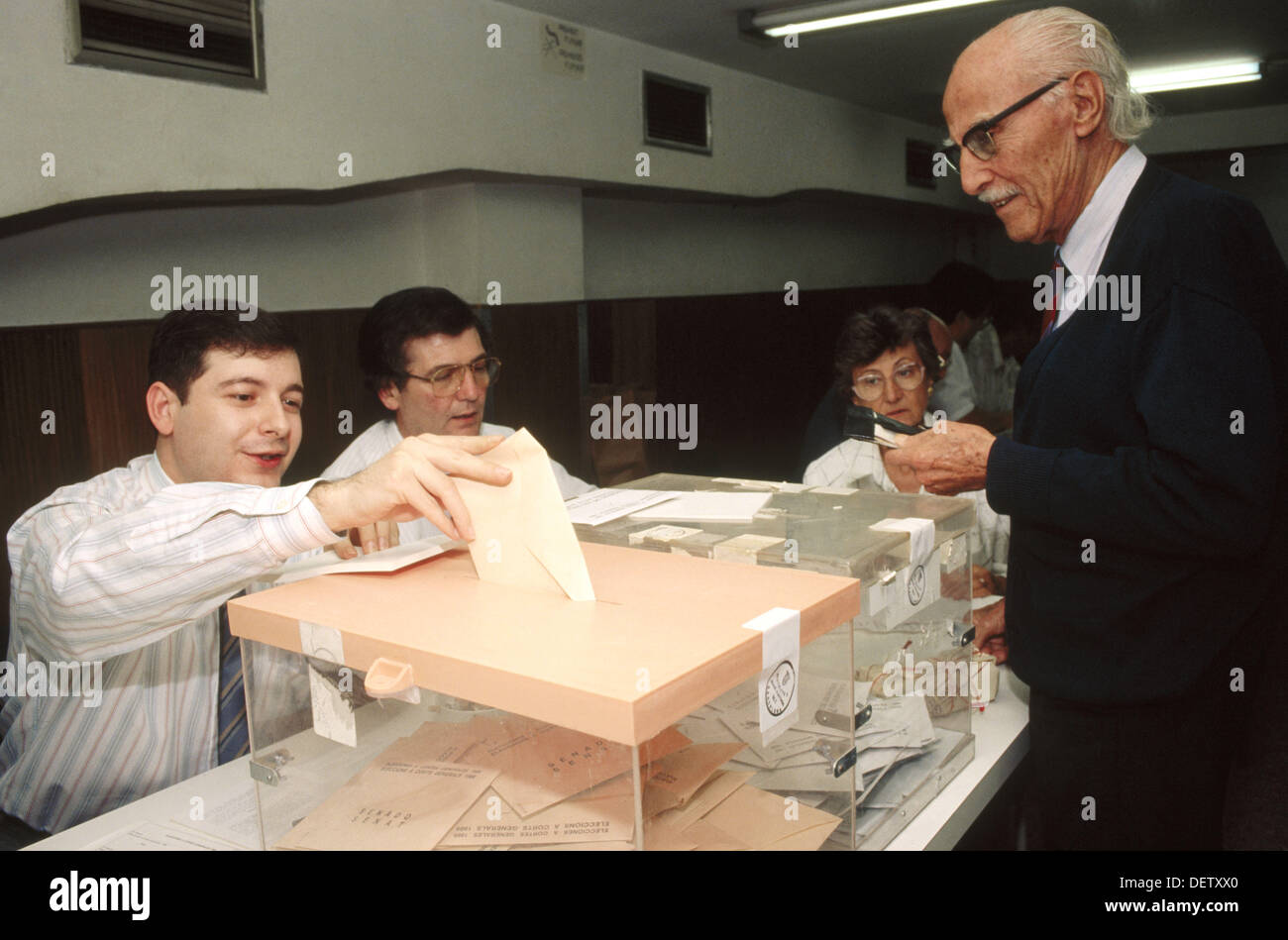 1989 election hires stock photography and images Alamy
