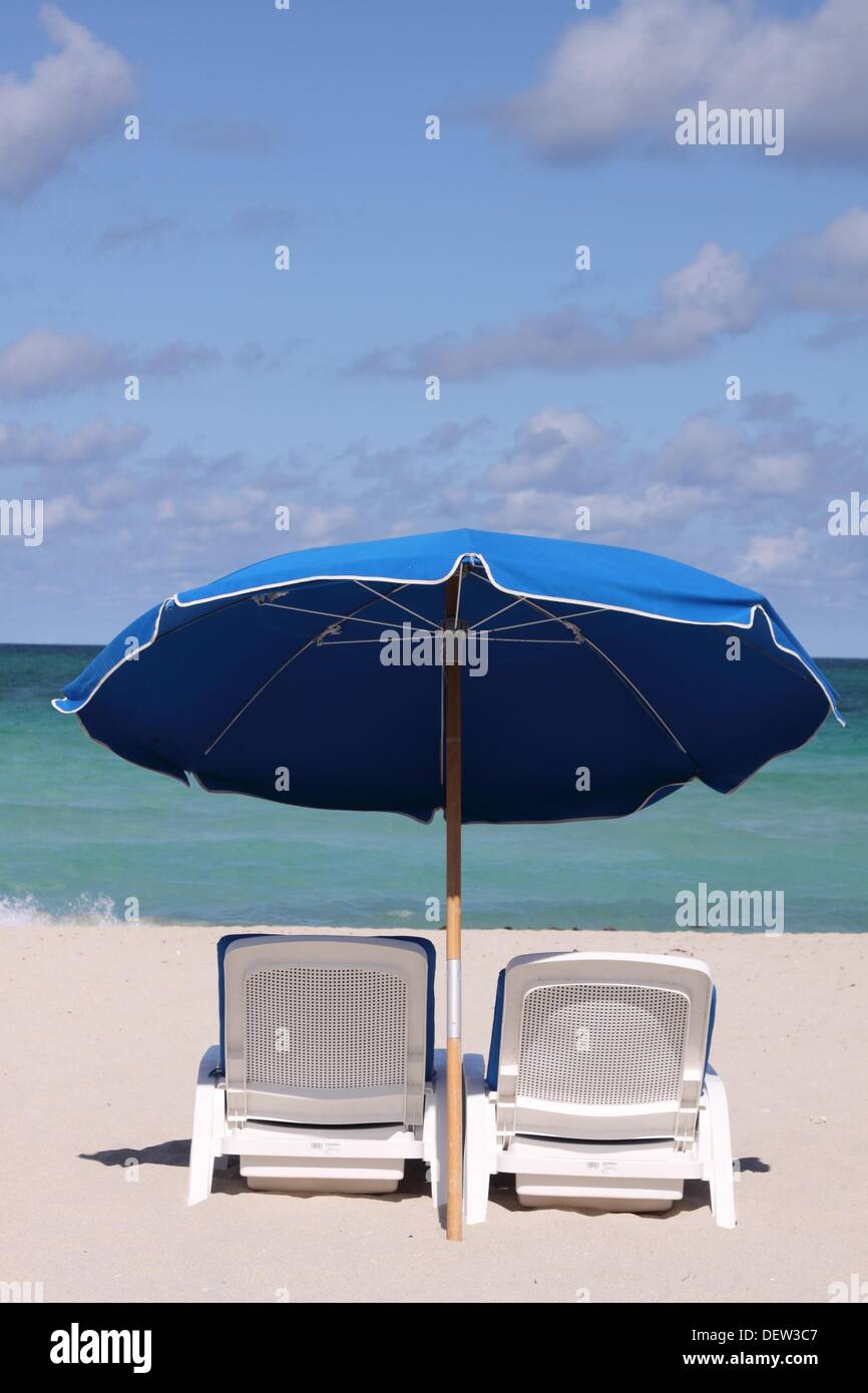 Parasol and Chairs, Miami Beach, Florida, USA Stock Photo Alamy