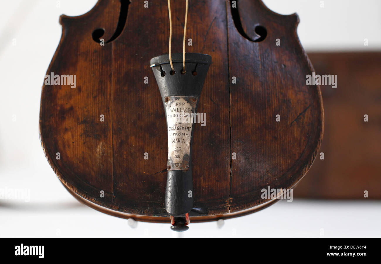 The violin played by bandmaster Wallace Hartley during the final