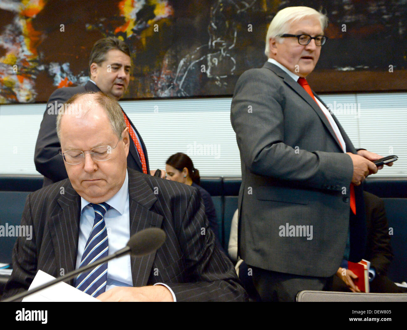 Spd Group Berlin, Germany. 24th Sep, 2013. Former SPD chancellor candidate Peer ...