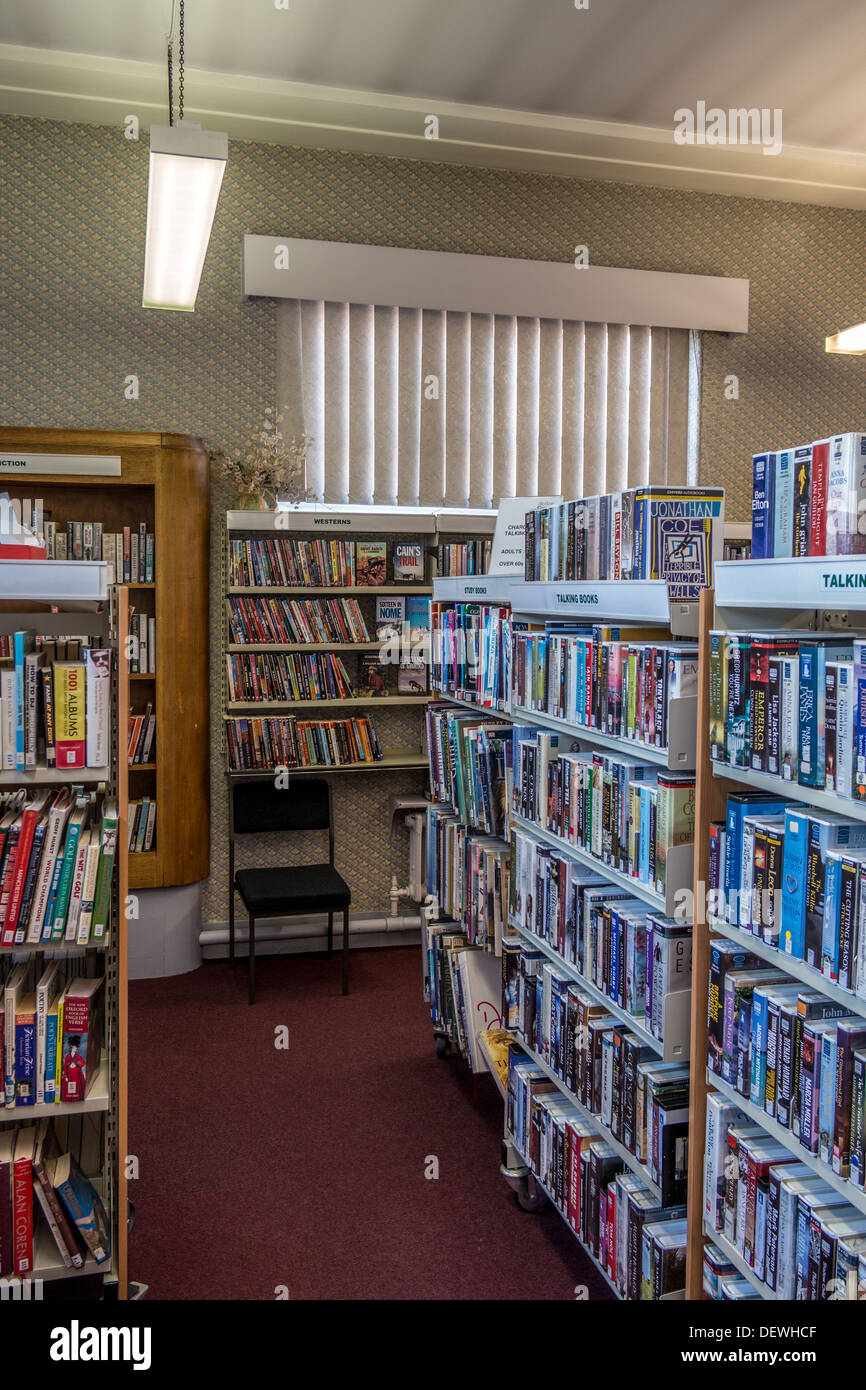 Inside a Library Stock Photo Alamy(03)