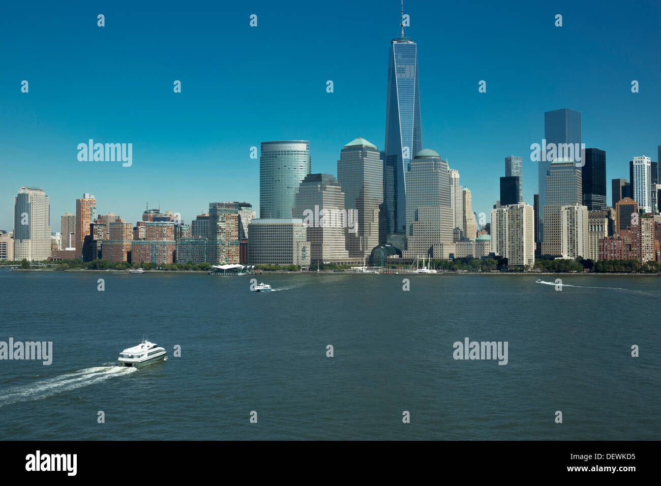 AERIAL HUDSON RIVER DOWNTOWN SKYLINE MANHATTAN NEW YORK CITY USA Stock ...