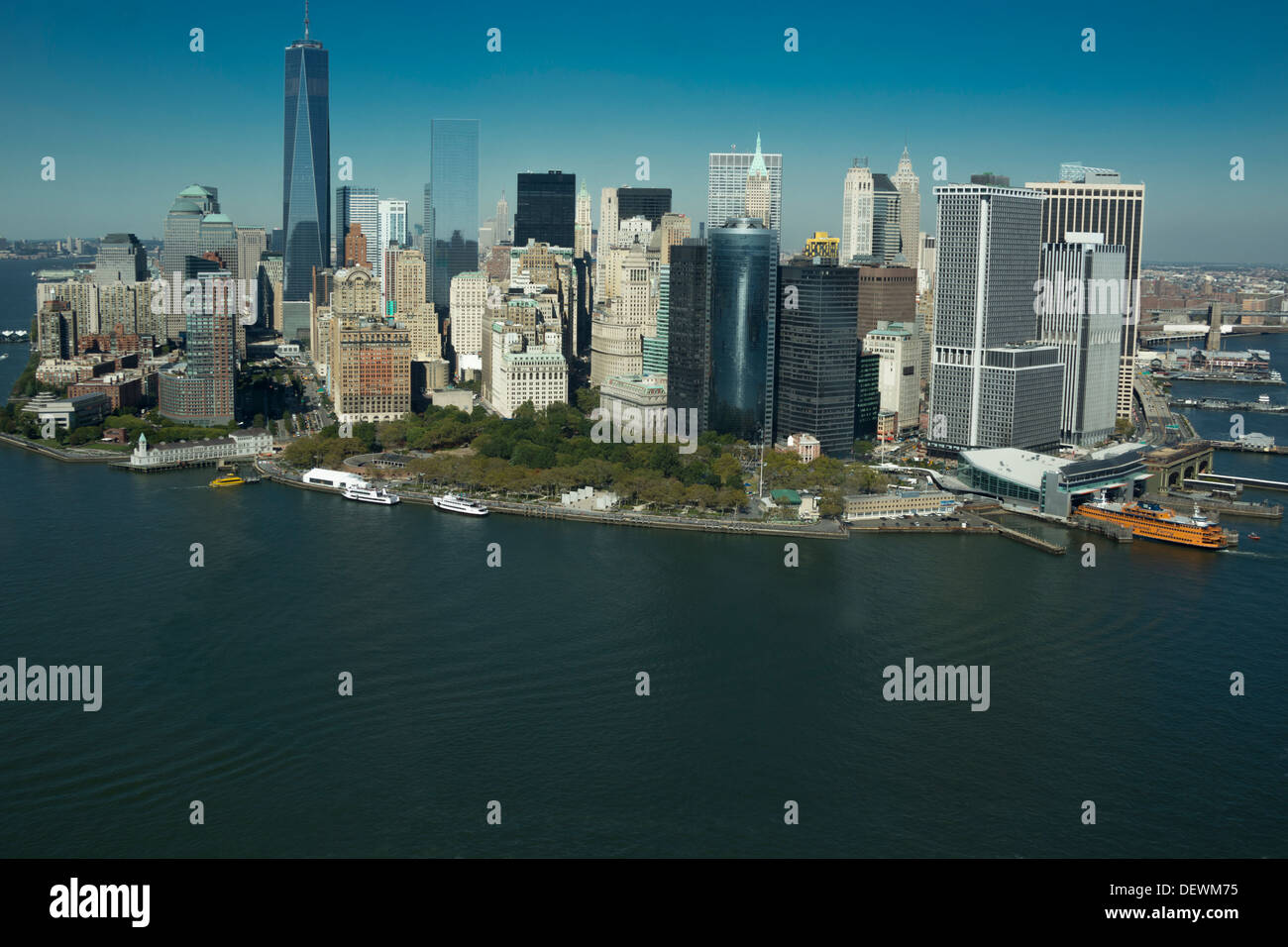 AERIAL HUDSON RIVER DOWNTOWN SKYLINE MANHATTAN NEW YORK CITY USA Stock ...