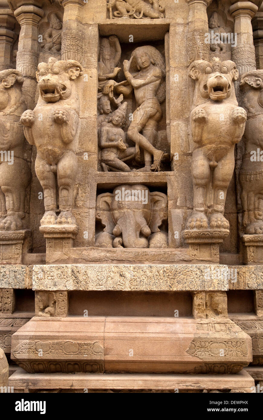 Lord Dakshinamurthy, Kailasanatha temple was built by the Pallavas ...