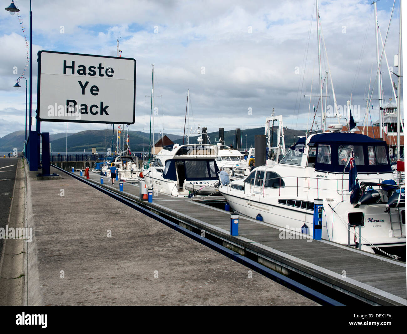 Haste Ye Back sign at Rothesay Harbour, Isle of Bute Stock Photo