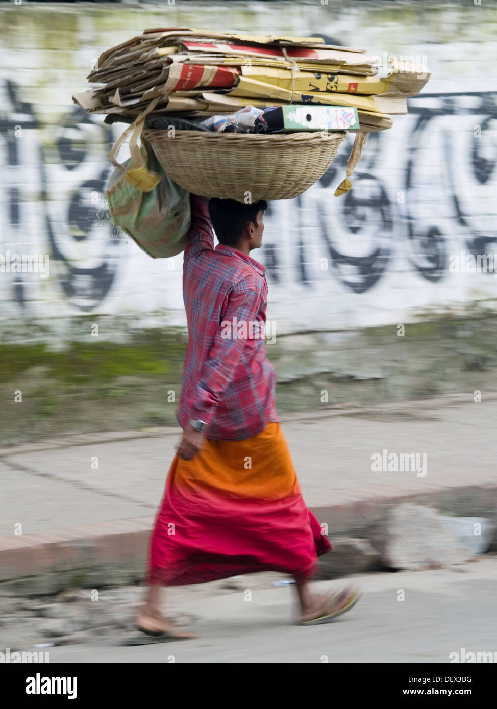 Load on head hi-res stock photography and images - Alamy
