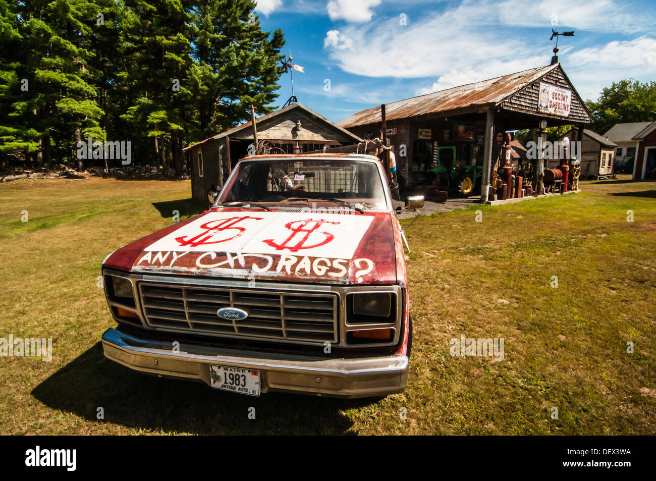 Old gas station hires stock photography and images Alamy