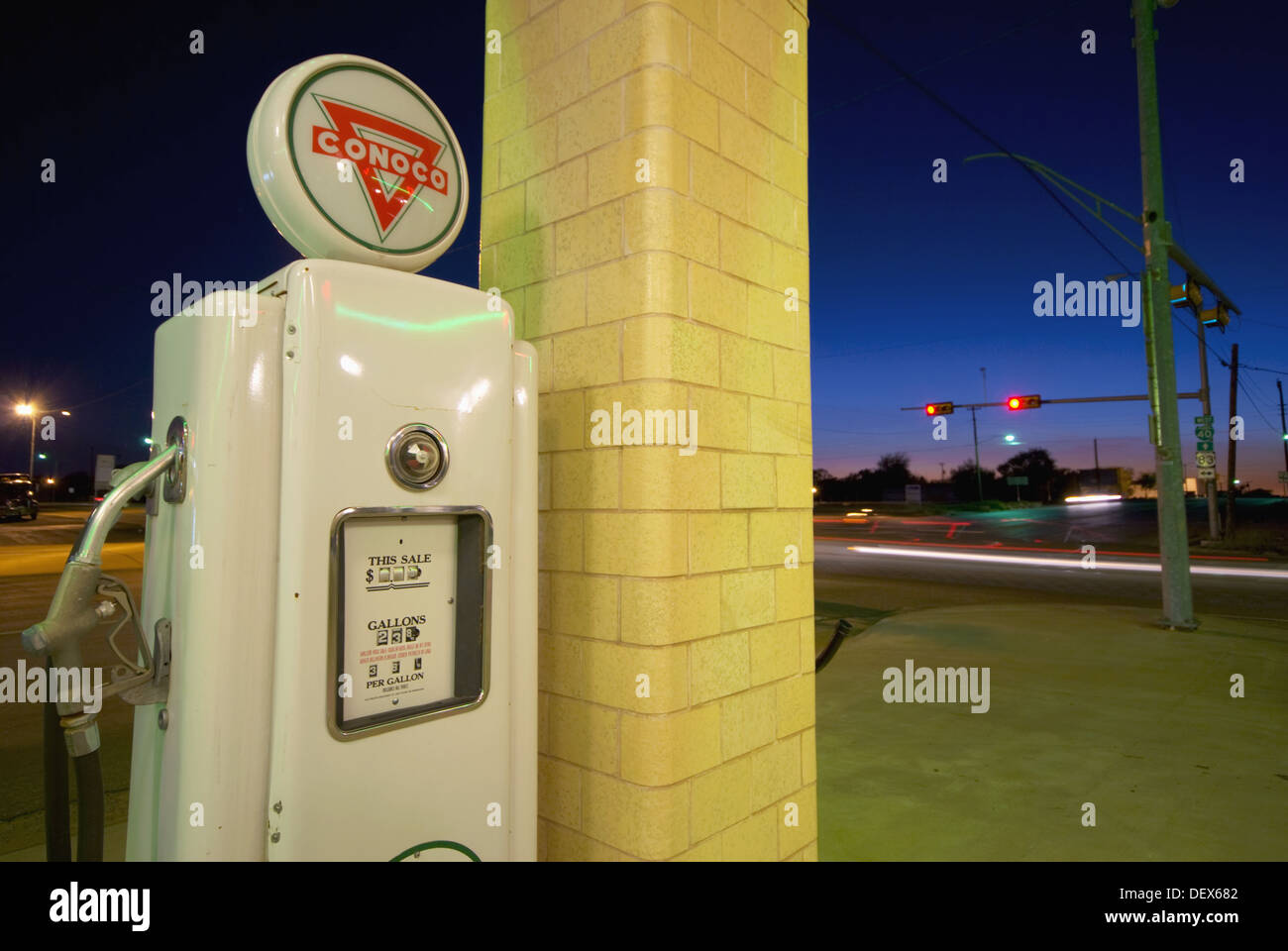 Conoco tower station shamrock, texas hires stock photography and