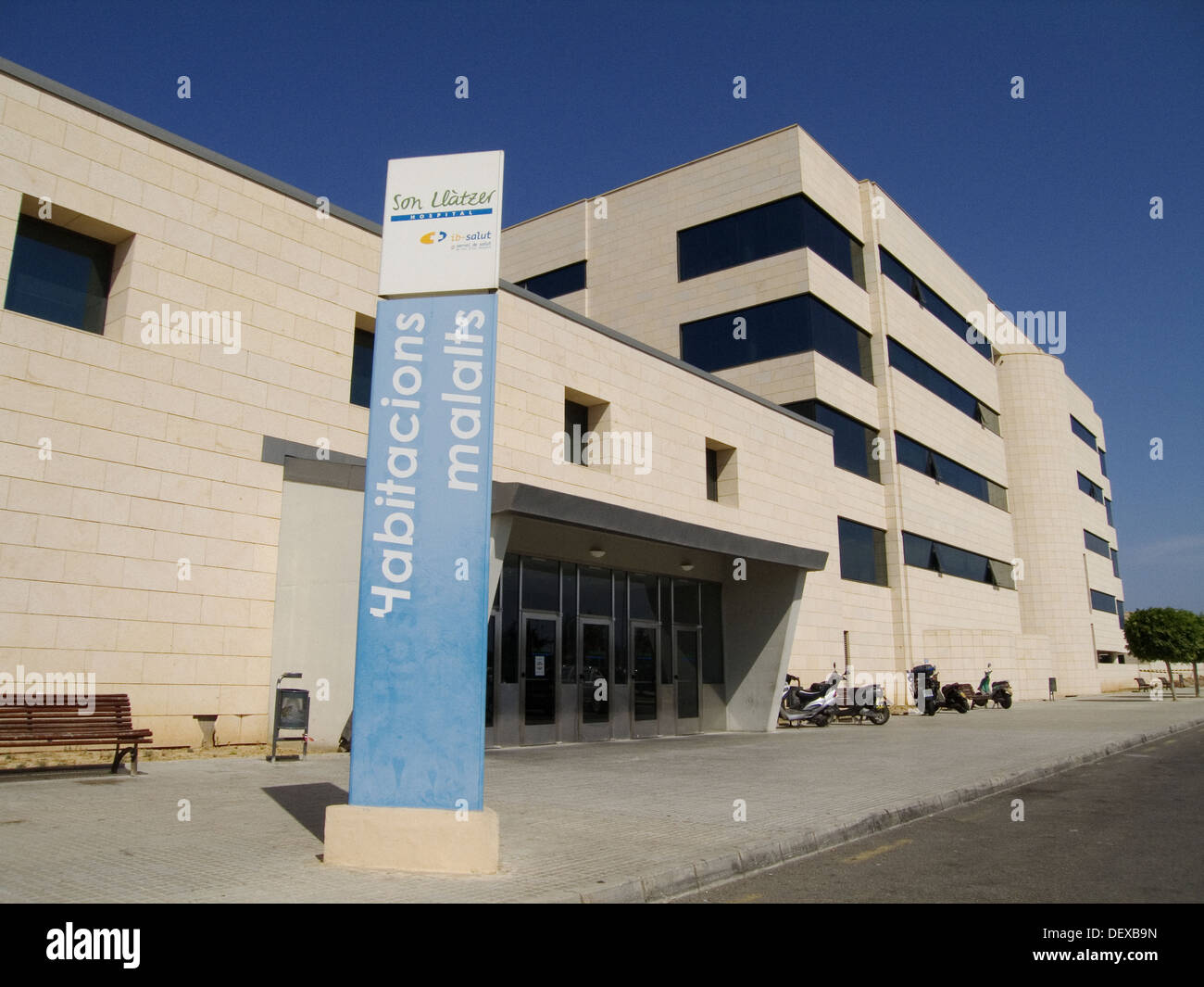son-llatzer-hospital-hi-res-stock-photography-and-images-alamy