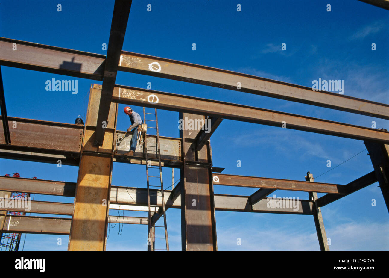 Ironworker bolt up crew. Sacramento, California. USA Stock Photo Alamy