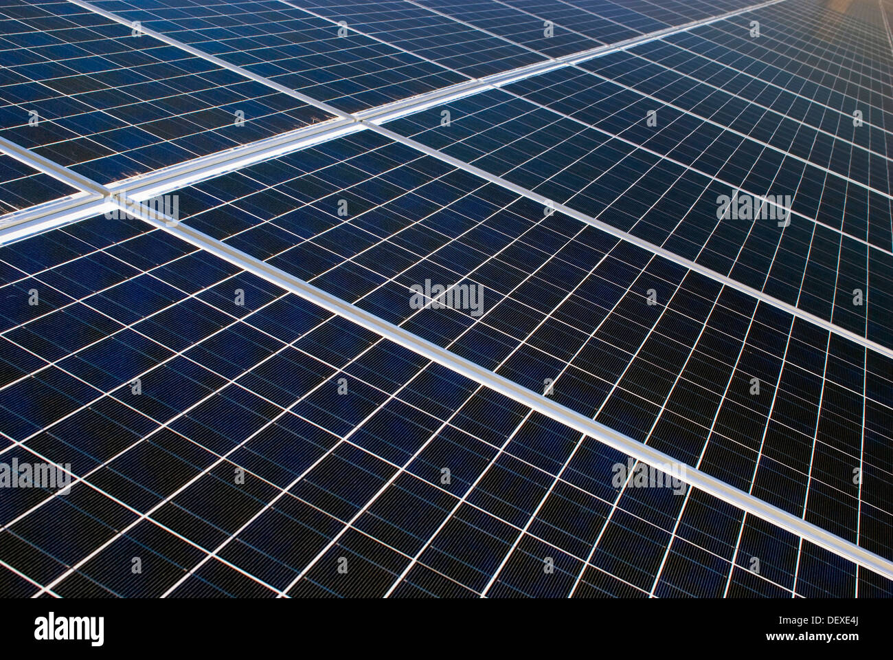 Solar photovoltaic electricity generating plant, Oakland, California