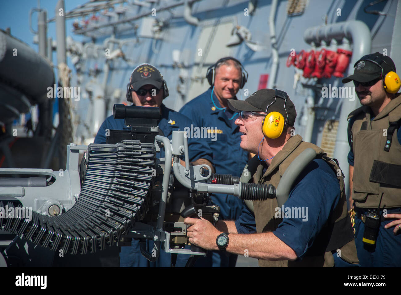 Commanding officer of the guided missile destroyer uss stout ddg 55 hi
