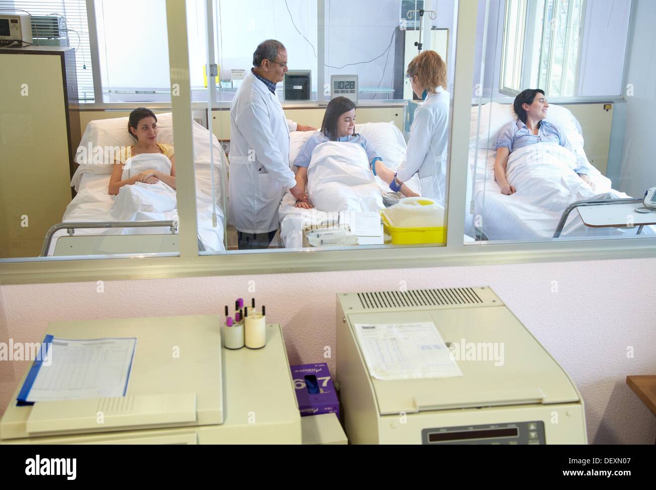 Experimental phase clinical trial, blood extraction, Clinical Trials