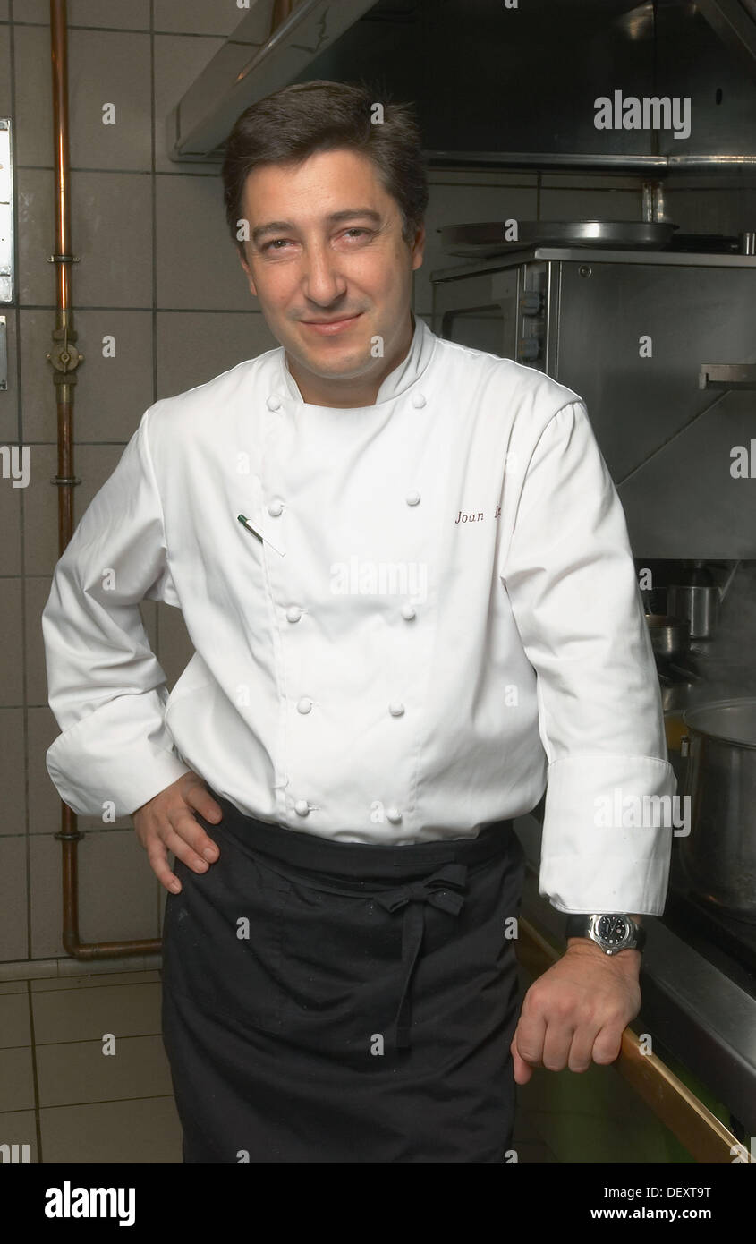 Roca chef hi-res stock photography and images - Alamy