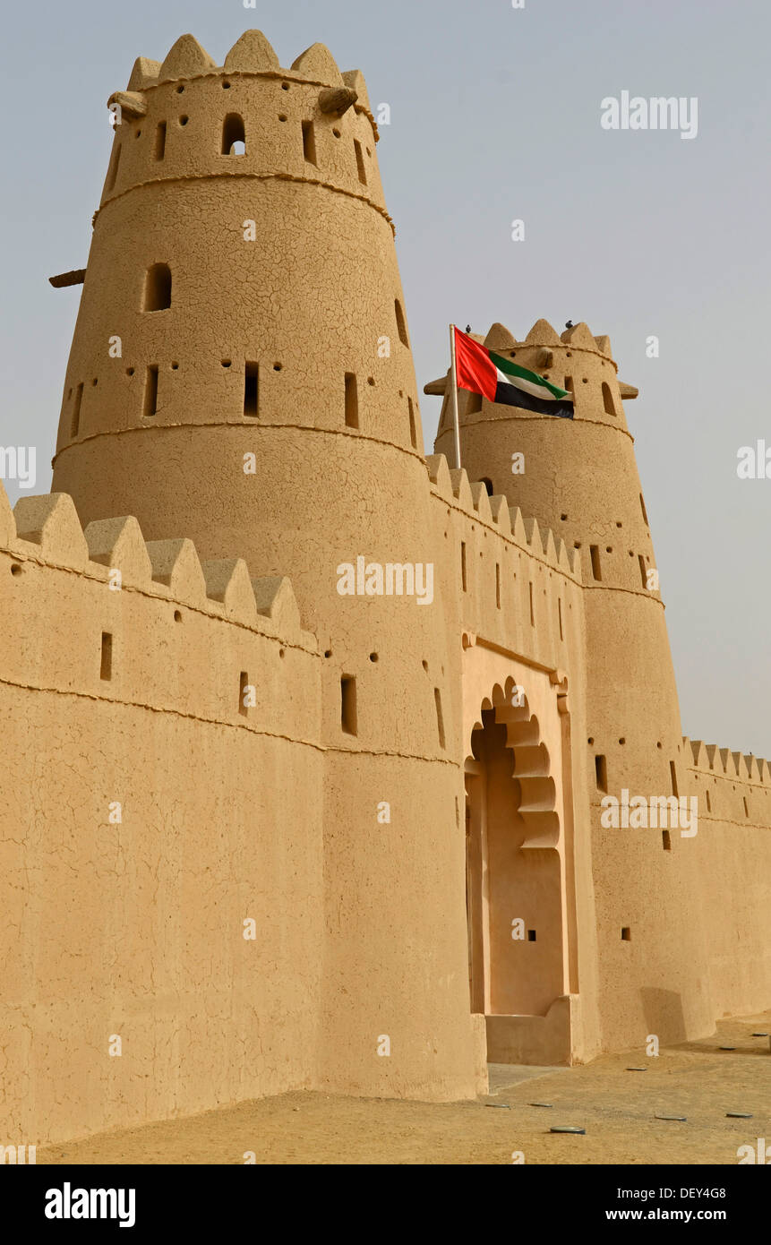 The towers and the gate, Al Jahili Fort, Al Ain, Abu Dhabi, United Arab ...