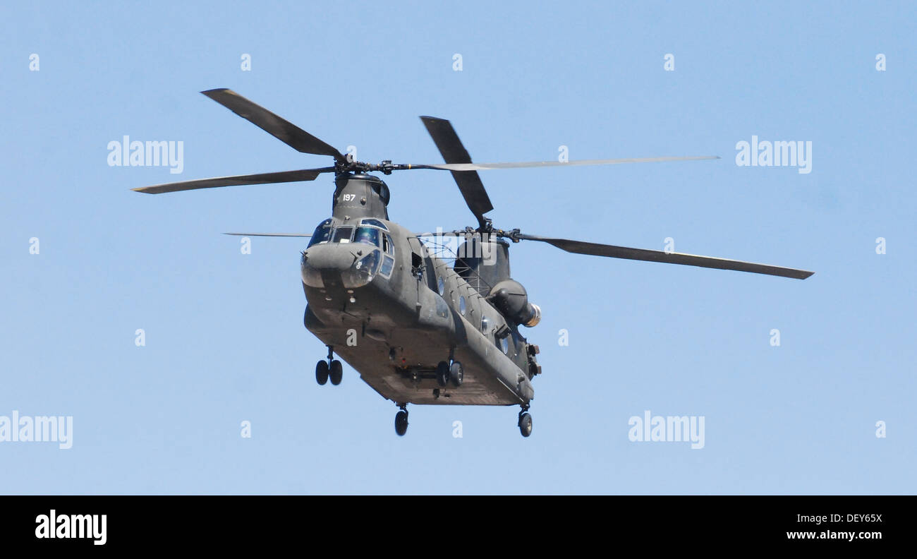 A 10th Combat Aviation Brigade CH-47 Chinook helicopter flies a personnel and equipment movement mission, Sept. 22, over Ghazni Stock Photo