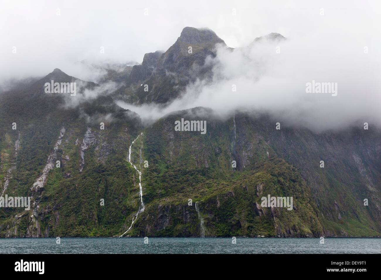 Fiordland New Zealand Stock Photo Alamy