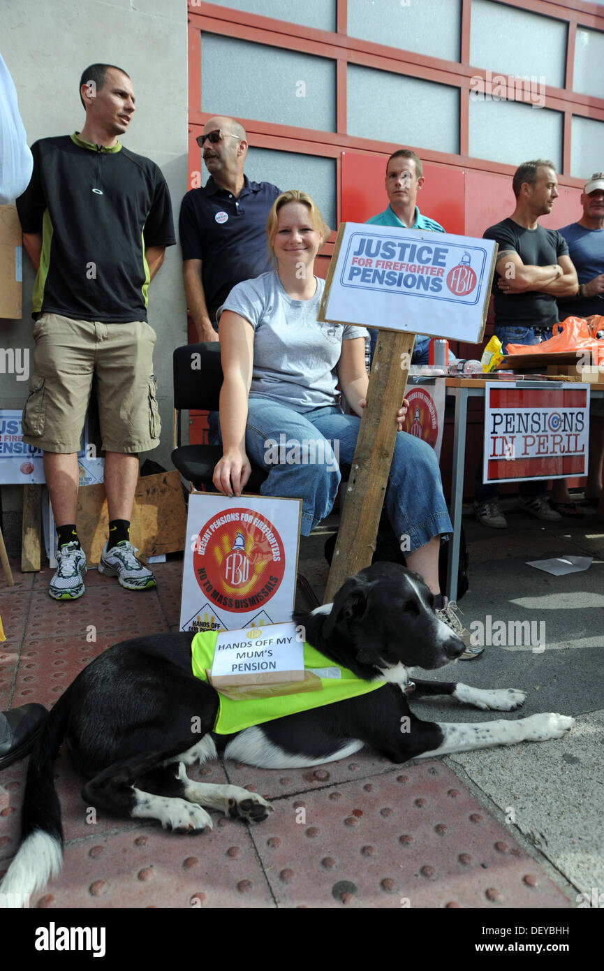 Members of the Fire Brigades Union on strike outside the Preston Circus Fire Station in Brighton today Stock Photo