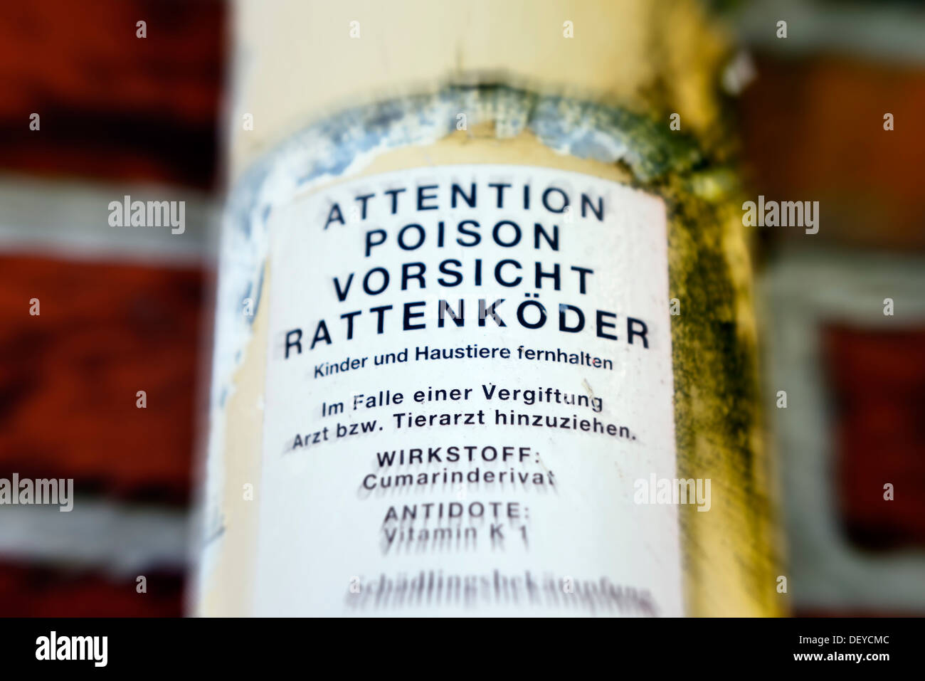 Rat poison warning, Rattengift-Warnschild Stock Photo