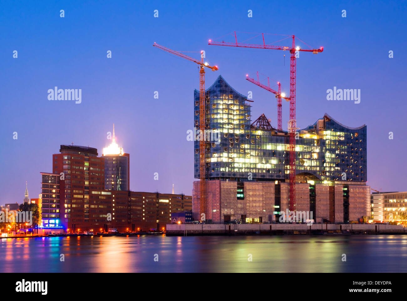Elbe Philharmonic Hall, construction site at dusk, HafenCity, Hamburg Stock Photo