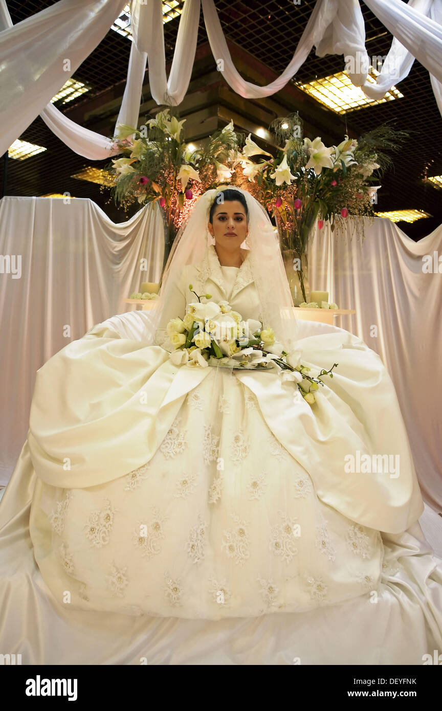 Wedding Orthodox Jews Jerusalem Israel Stock Photo 60841359